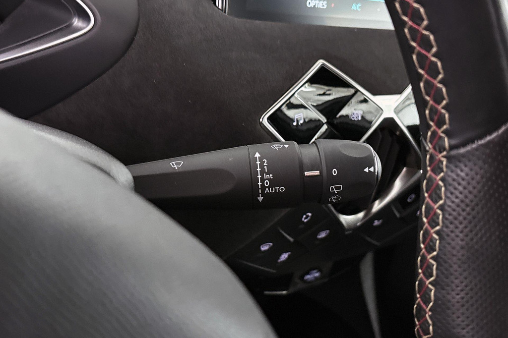 DS DS 3 (JXH95X) met abonnement