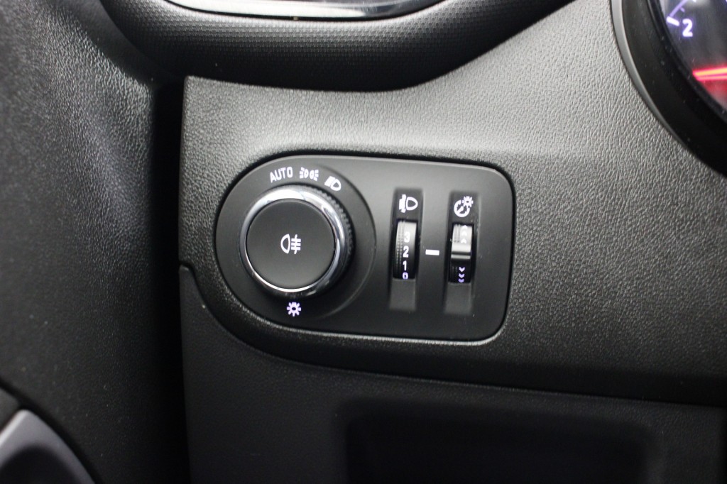 Opel Crossland (N050NN) met abonnement