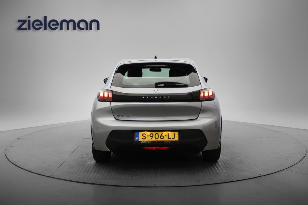 Peugeot e-208 (S906LJ) met abonnement