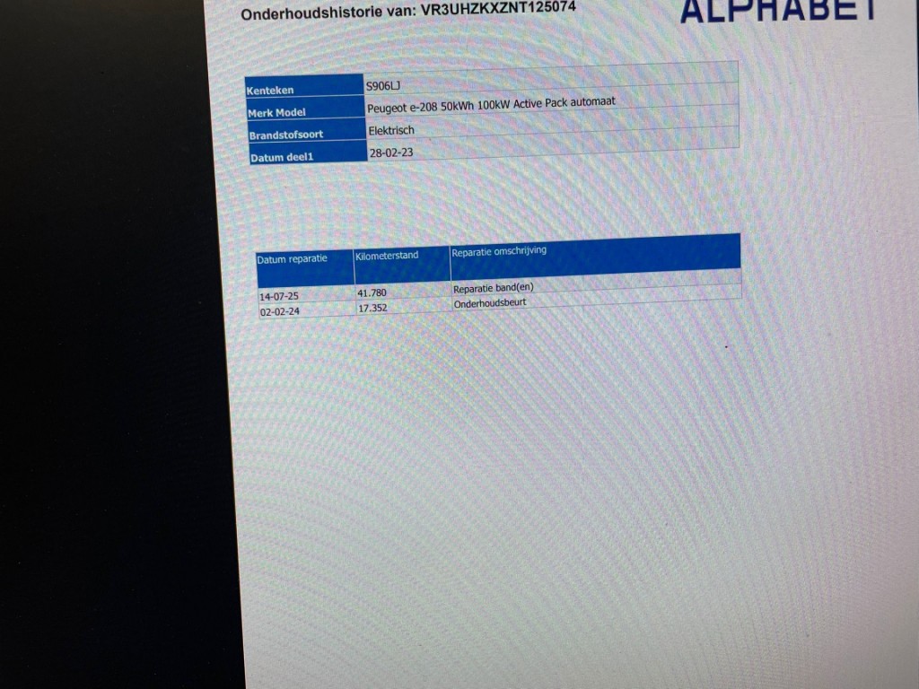 Peugeot e-208 (S906LJ) met abonnement