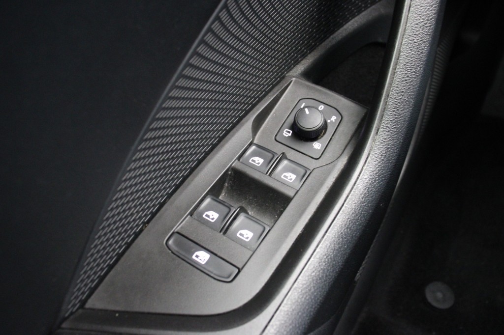 ŠKODA Octavia (K186HT) met abonnement