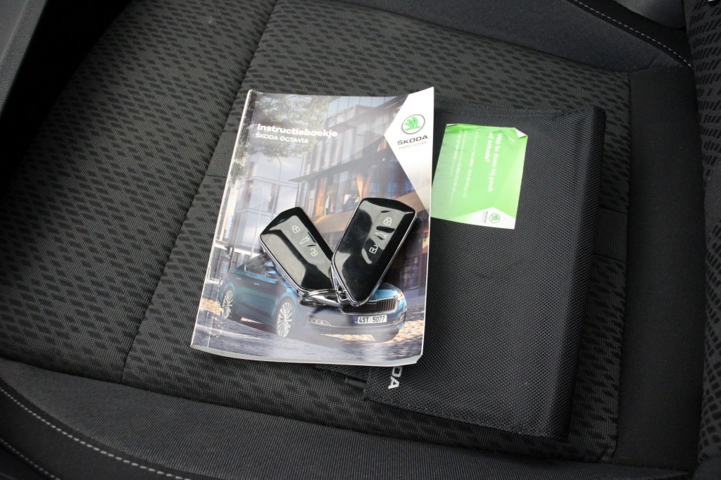 ŠKODA Octavia (K186HT) met abonnement
