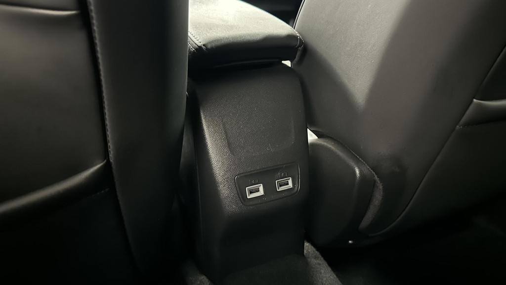 Peugeot 2008 (N848RJ) met abonnement