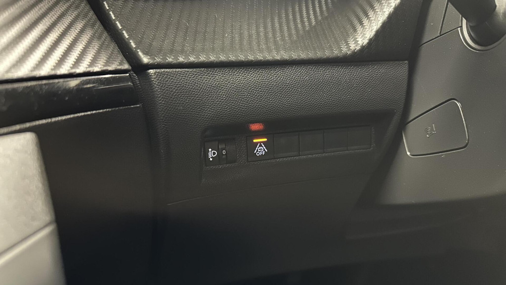 Peugeot 2008 (N848RJ) met abonnement