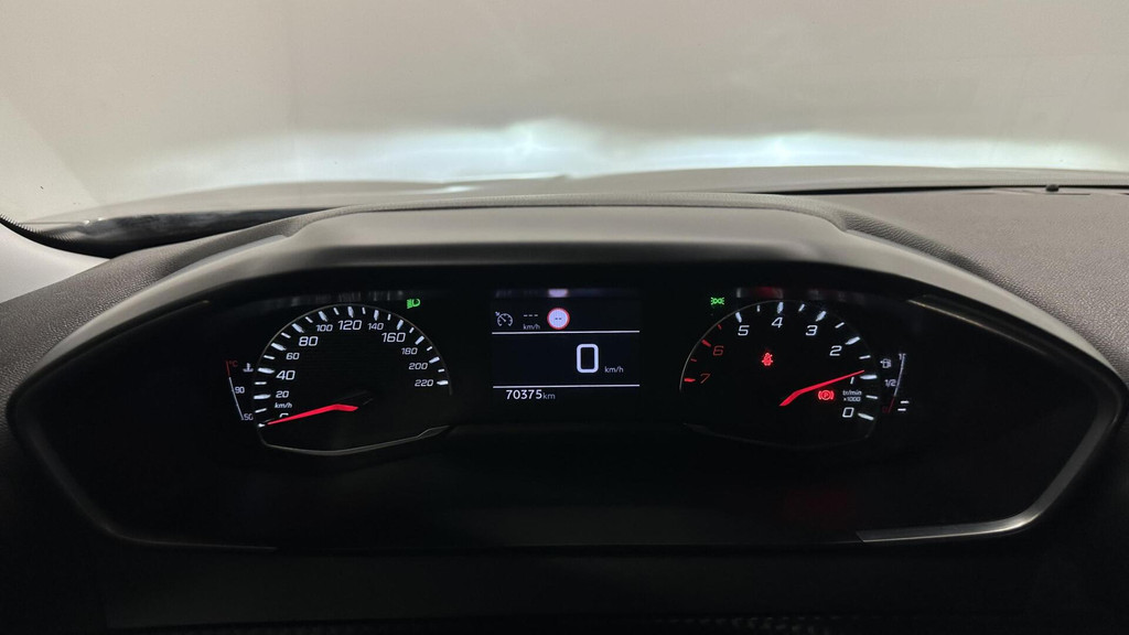 Peugeot 2008 (N848RJ) met abonnement