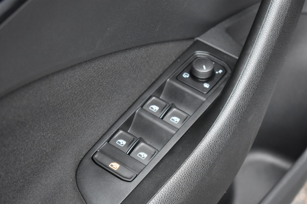 ŠKODA Kamiq (JVV10V) met abonnement