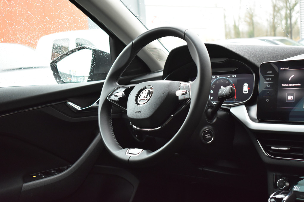 ŠKODA Kamiq (JVV10V) met abonnement