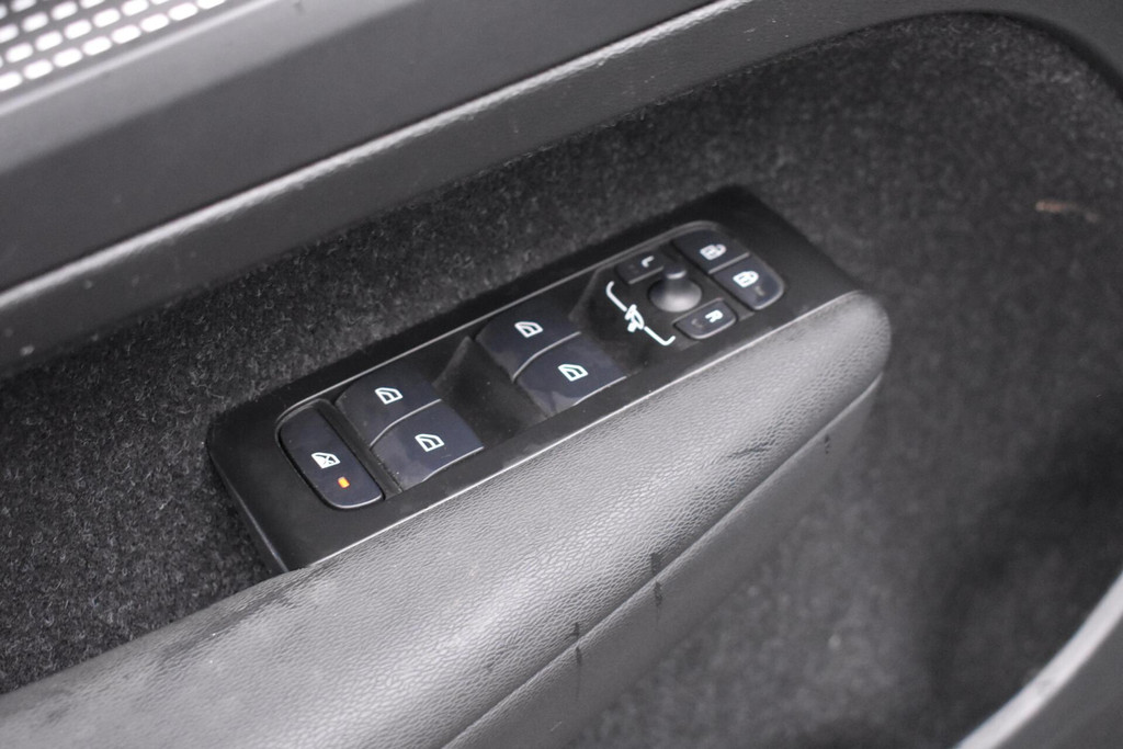 Volvo XC40 (K803FS) met abonnement