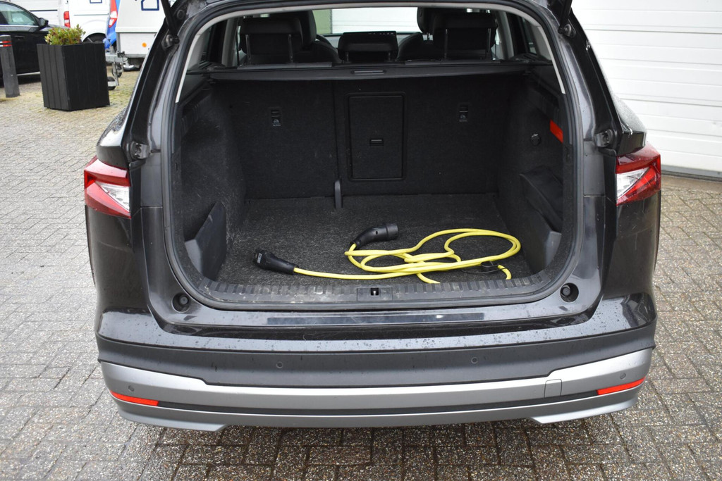 ŠKODA ENYAQ iV (L901XL) met abonnement