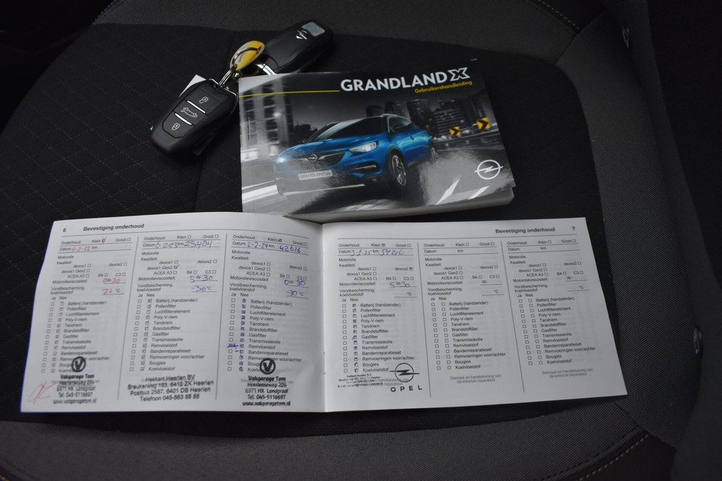 Opel Grandland X (K347RF) met abonnement