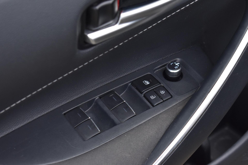 Toyota Corolla Touring Sports (H716JV) met abonnement