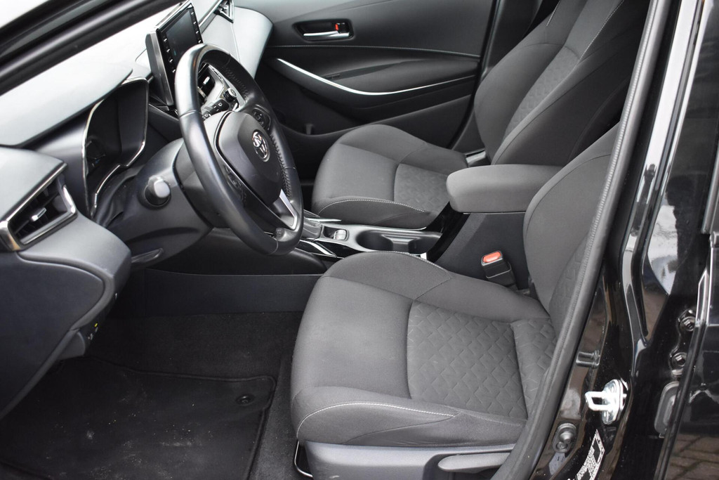 Toyota Corolla Touring Sports (H716JV) met abonnement