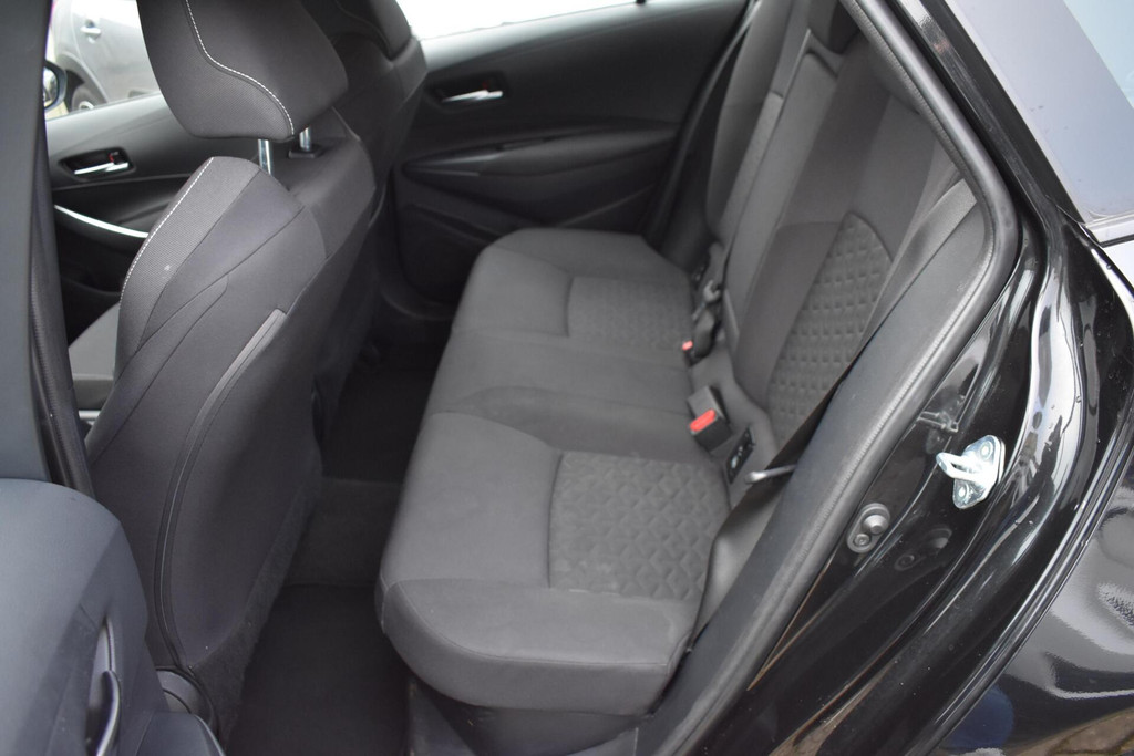 Toyota Corolla Touring Sports (H716JV) met abonnement