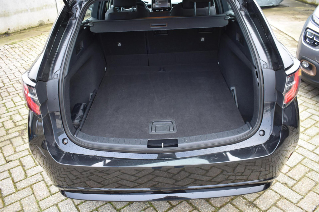 Toyota Corolla Touring Sports (H716JV) met abonnement