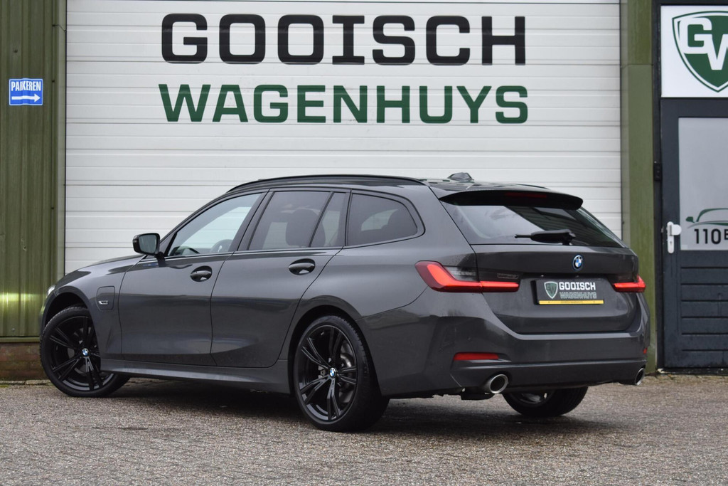 BMW 3 Serie touring (S331JF) met abonnement