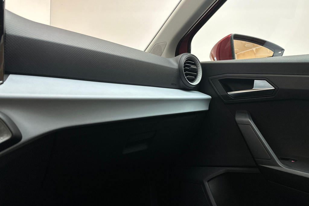 Seat Ibiza (JXL42P) met abonnement