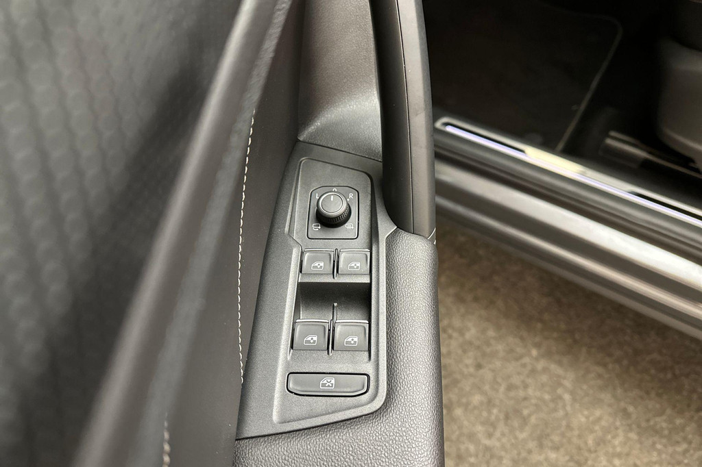 Volkswagen Tiguan (JXL58G) met abonnement