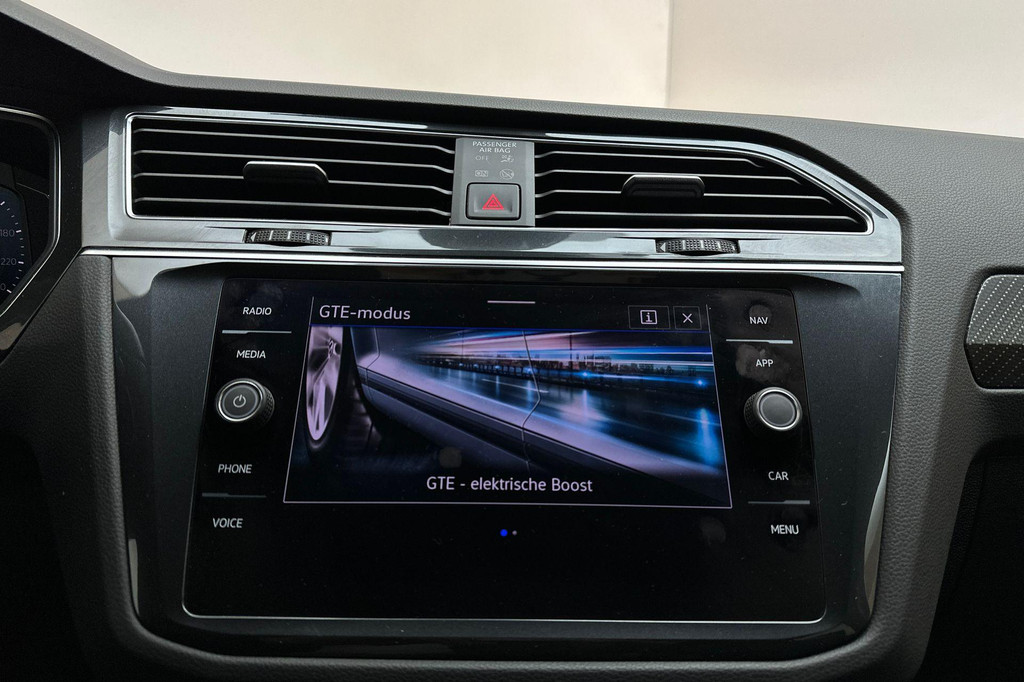 Volkswagen Tiguan (JXL58G) met abonnement