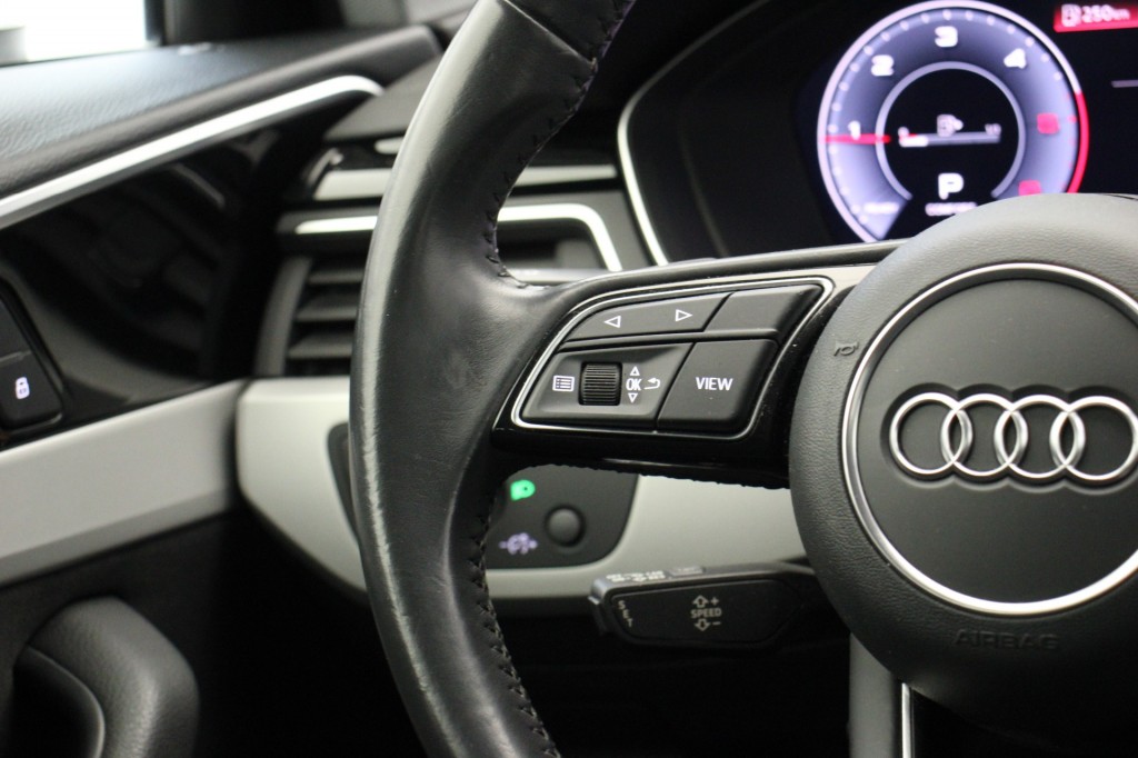 Audi A4 (G500ZV) met abonnement