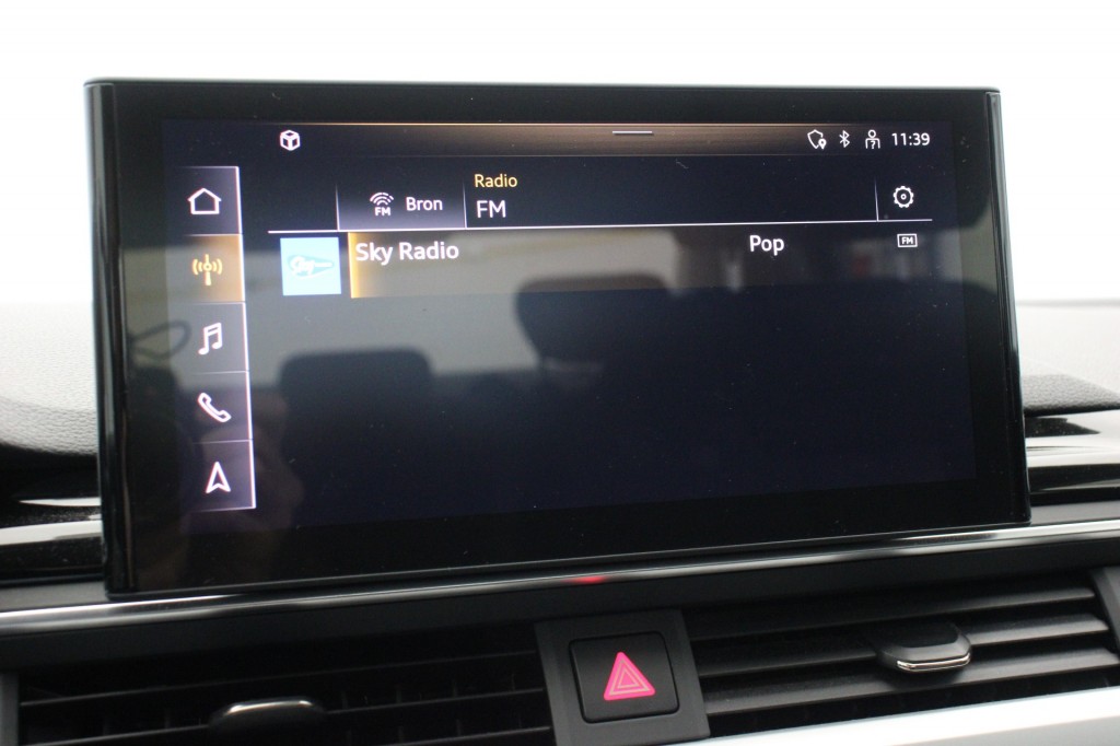 Audi A4 (G500ZV) met abonnement