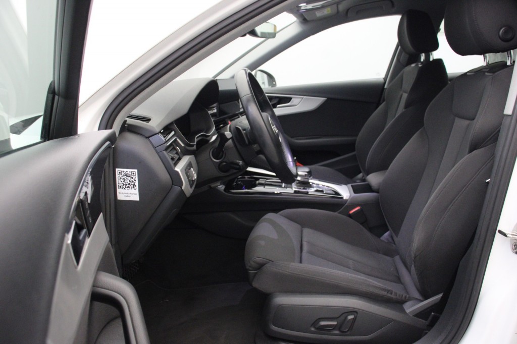 Audi A4 (G500ZV) met abonnement
