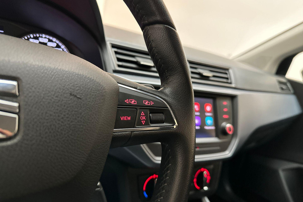 Seat Arona (L032TS) met abonnement