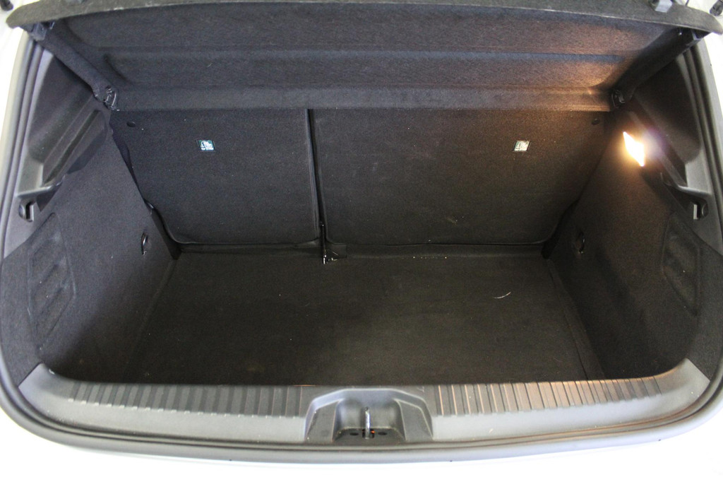 Renault Clio (S820KP) met abonnement