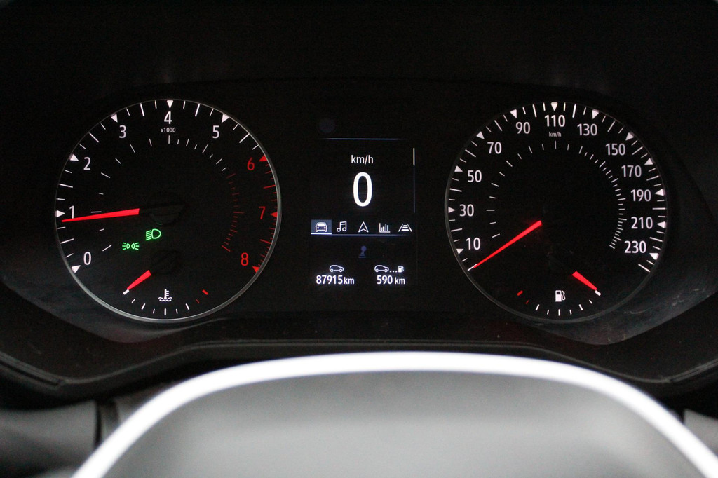 Renault Clio (S820KP) met abonnement