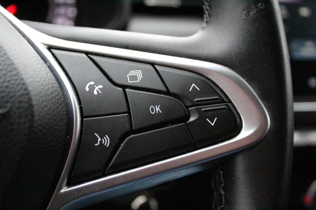 Renault Clio (S820KP) met abonnement