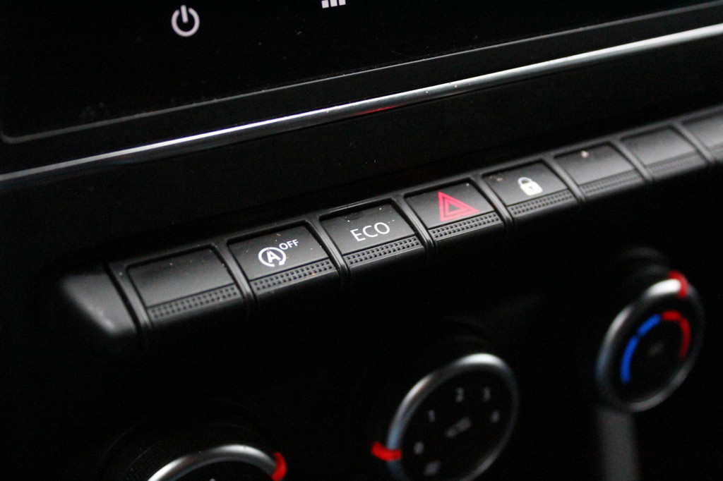 Renault Clio (S820KP) met abonnement