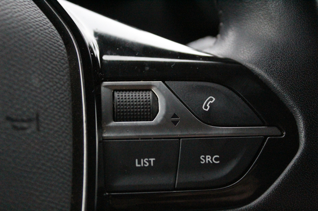 Peugeot 2008 (K029BP) met abonnement