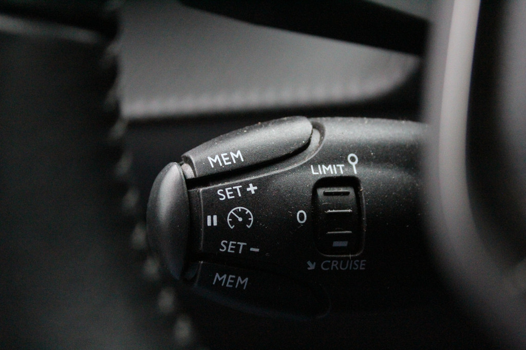 Peugeot 2008 (K029BP) met abonnement