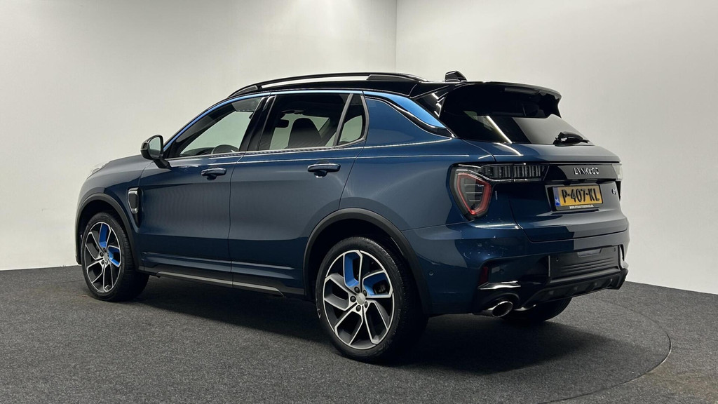 Lynk & Co 01 (P407KL) met abonnement