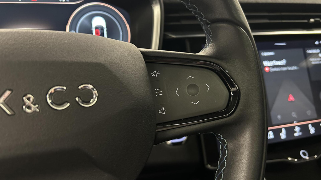 Lynk & Co 01 (P407KL) met abonnement