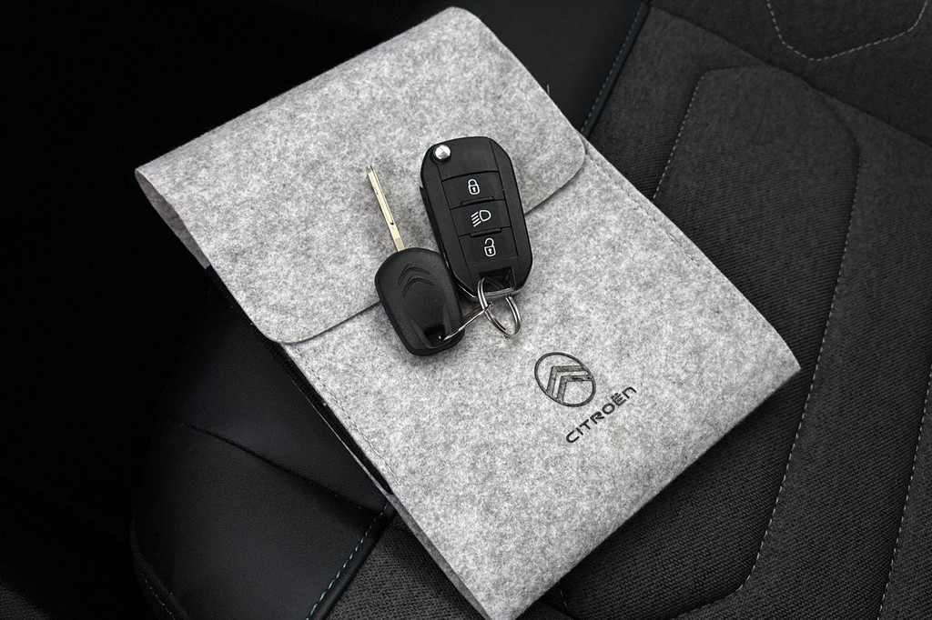 Citroën Ë-C4 (T091LZ) met abonnement