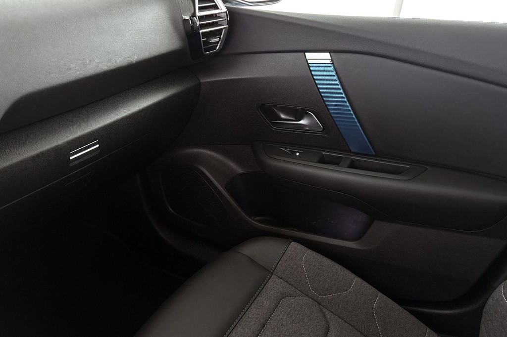 Citroën Ë-C4 (T091LZ) met abonnement