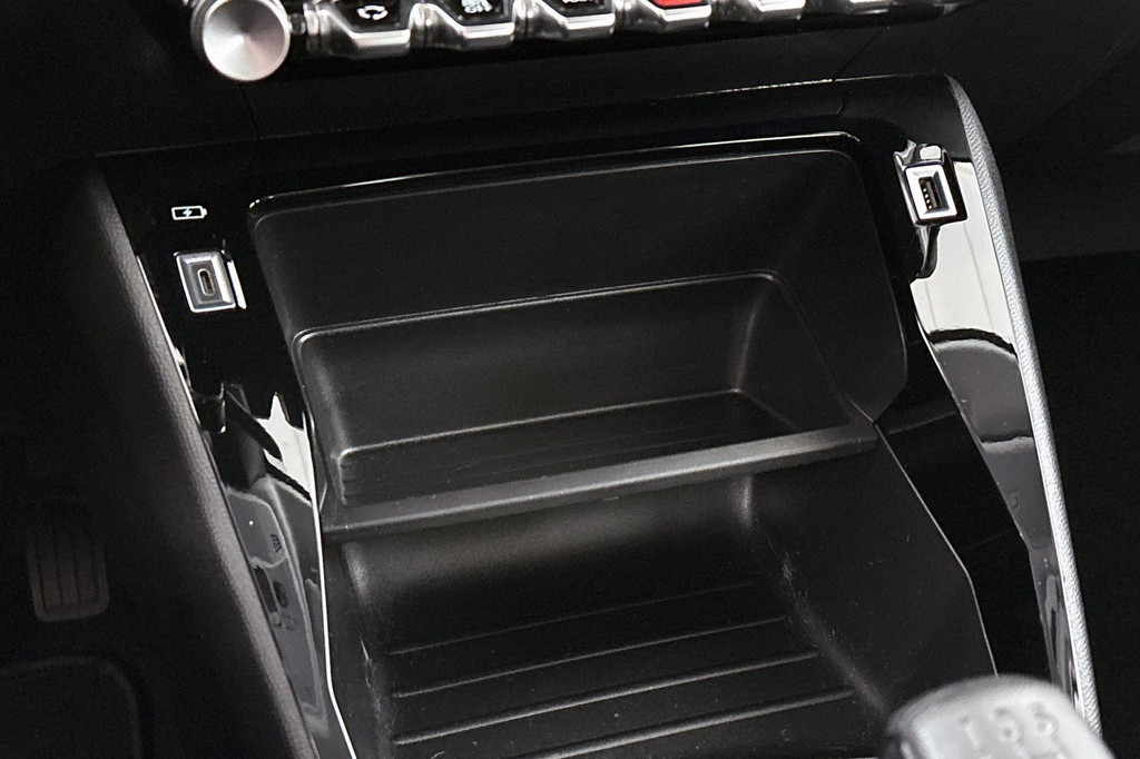 Peugeot 208 (T612HV) met abonnement