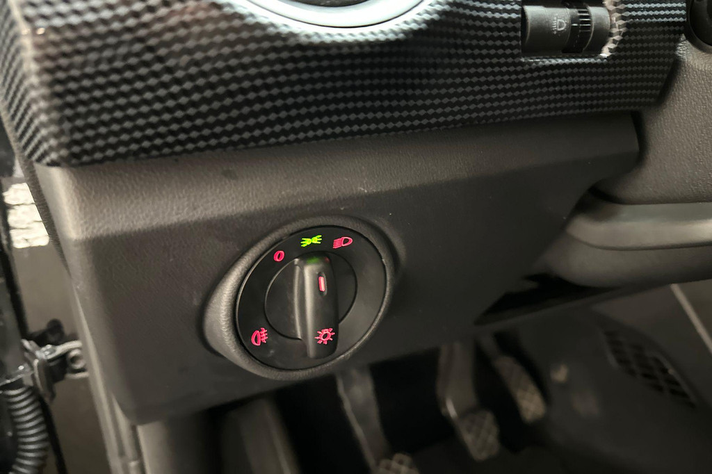 Volkswagen up! (N134VF) met abonnement