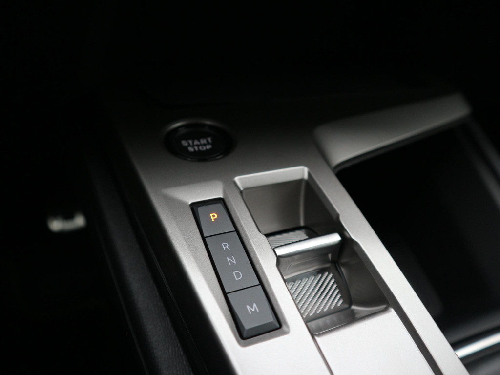 Peugeot 308 (JKJ64D) met abonnement