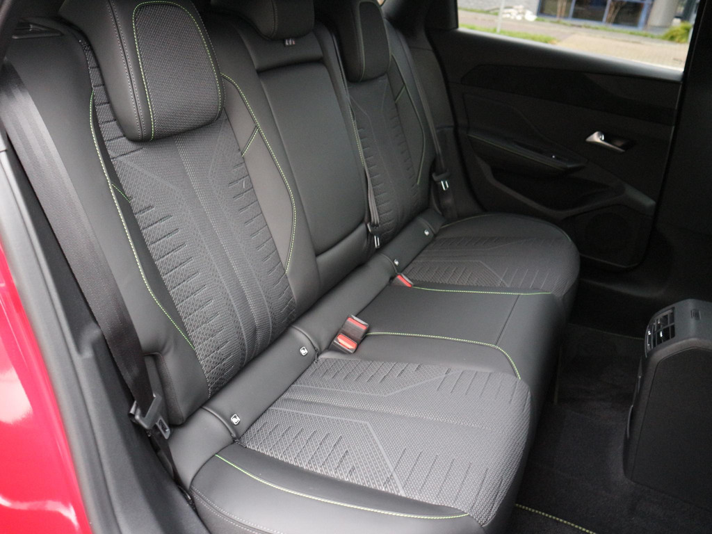 Peugeot 308 (JKJ64D) met abonnement
