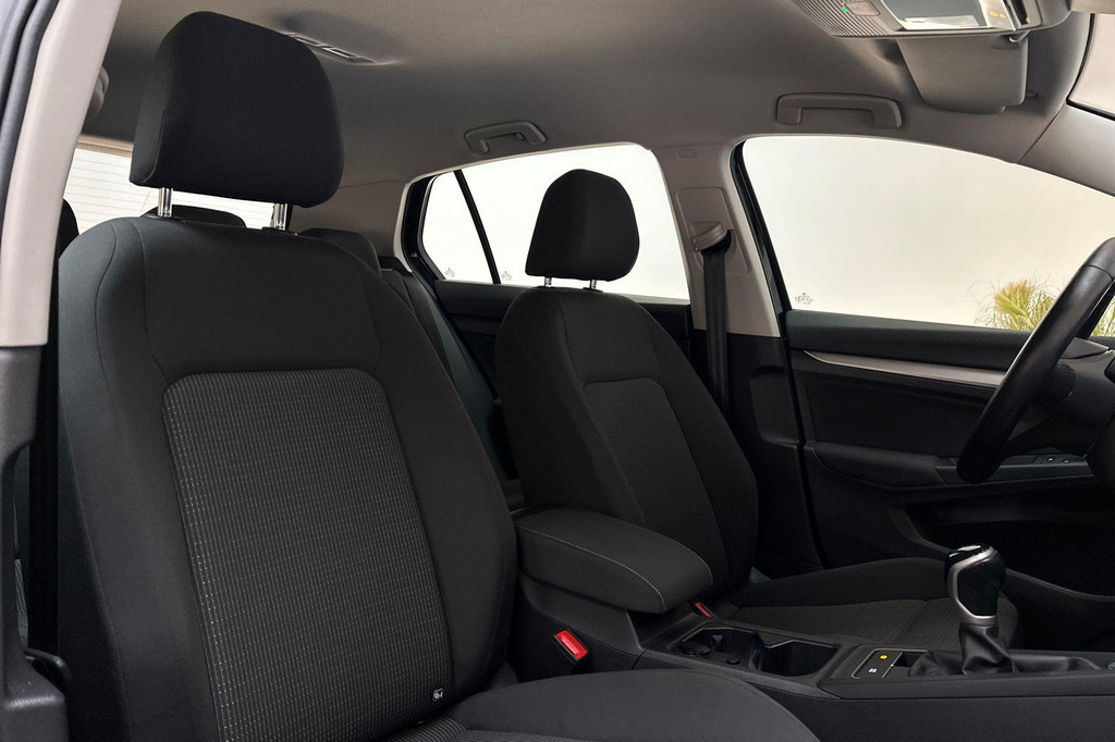 Volkswagen Golf (K241LT) met abonnement