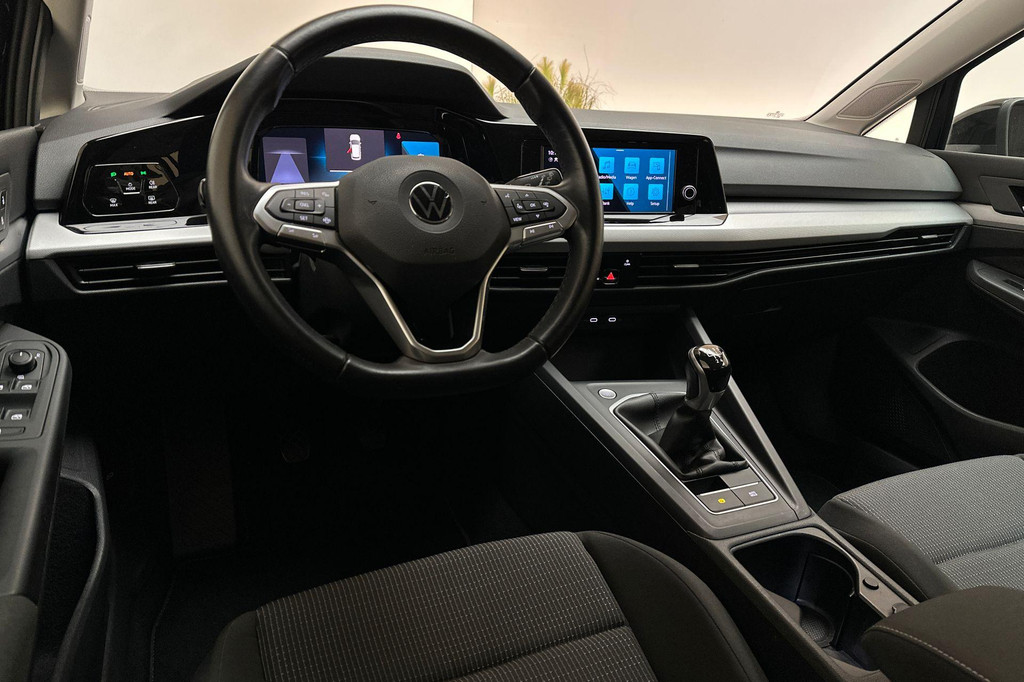 Volkswagen Golf (K241LT) met abonnement