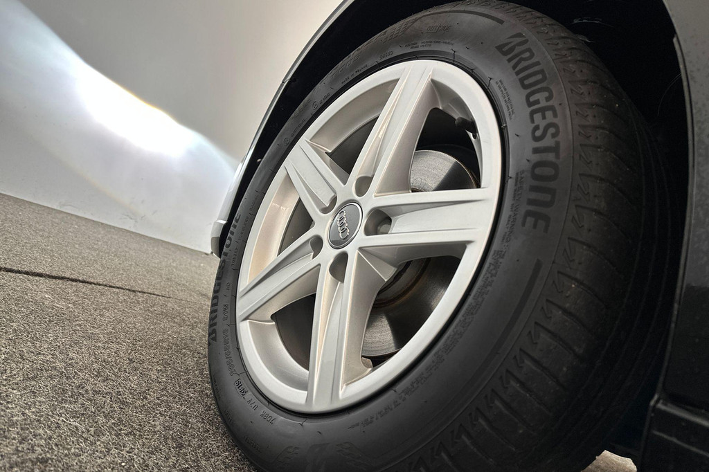 Audi A3 (H384FL) met abonnement