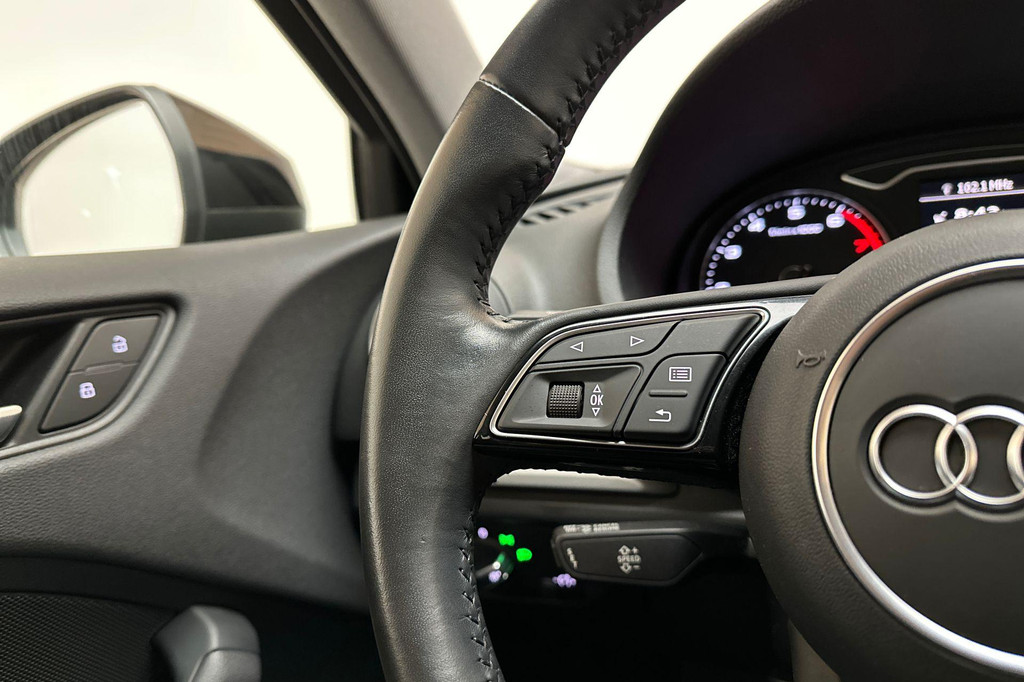 Audi A3 (H384FL) met abonnement