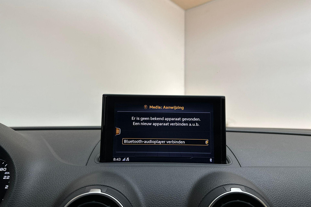 Audi A3 (H384FL) met abonnement