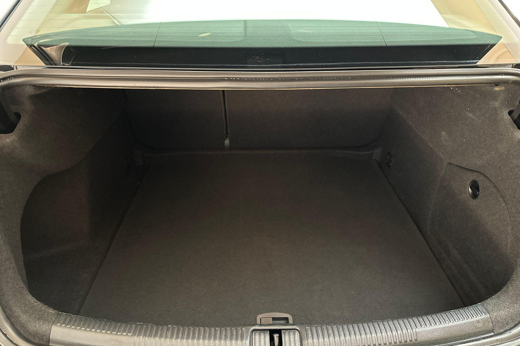 Audi A3 (H384FL) met abonnement