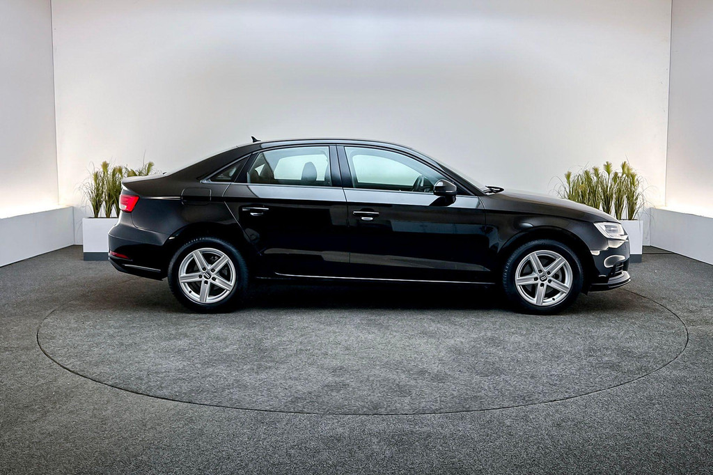 Audi A3 (H384FL) met abonnement