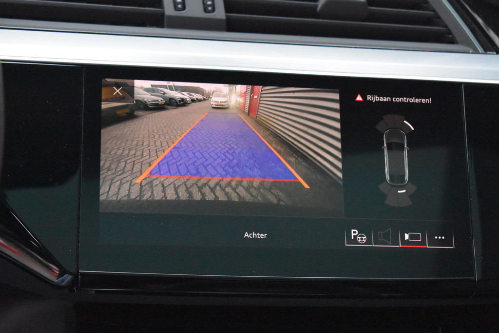 Audi e-tron Sportback (J782PV) met abonnement