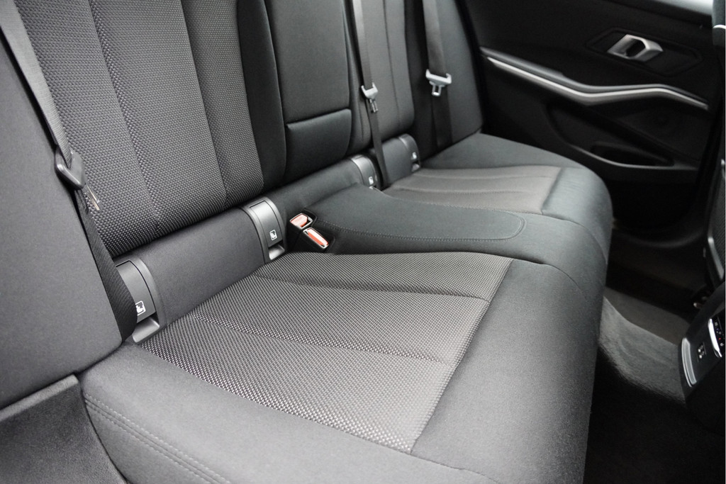 BMW 3 Serie touring (R974BF) met abonnement