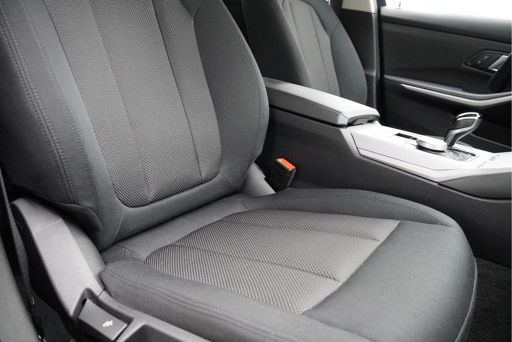 BMW 3 Serie touring (R974BF) met abonnement